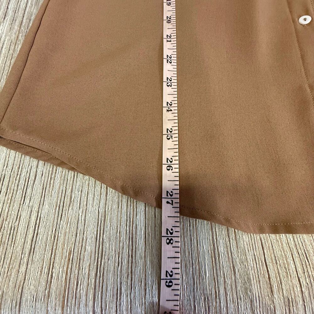 Beautife Tan Short Sleeve Button Front Blouse - Picture 13 of 16